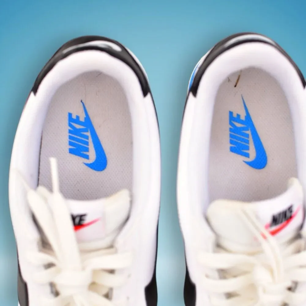 DS Nike Cortez Size 10 Womens 8.5 Mens White Black Blue